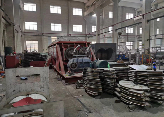 Customized Vacuum Sludge Dryer for Waste Materials with Wedge-shaped blades